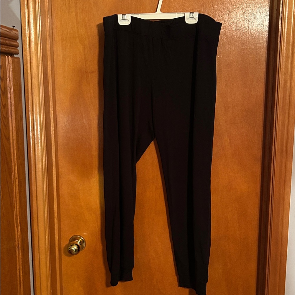 2 pairs of Women's Black track Pant NWOT - Picture 2 of 11